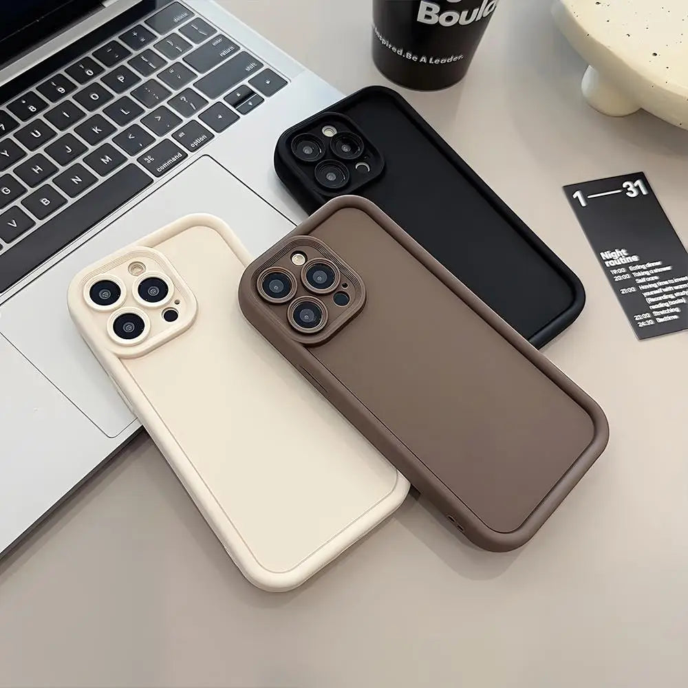 Luxury Red Design B-Bulls Phone Case Simple Solid Color Frosted Silicone for Iphone 17 16 13 12 15 14 Promax plus All Inclusive